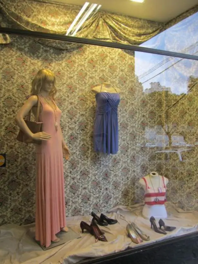 Passo ponto - Brechó Chique - Loja roupas seminovas de grife e marcas famosas