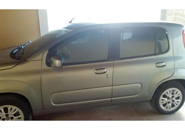 Vendo novo Uno vivace - 2011
