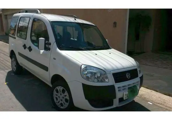 Fiat Doblo 1.4- Attractiv de 39.000, 00 por 35.900, 00 - 2014