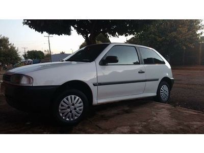 Gol Branco 2000/2001