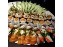 sushi e comida chinesa