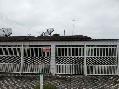 CASA A VENDA EM MONGAGUÁ - BAIRRO JUSSARA