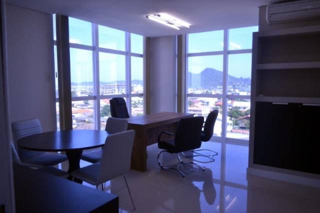 Sala Comercial Ed. Atlantis Trade Center 59m2 Navegantes