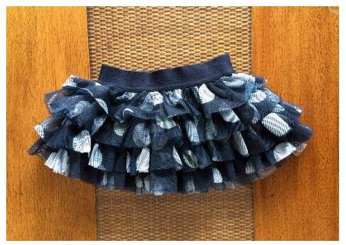 Saia - Importada - Carter's - 12 meses por 59 reais
