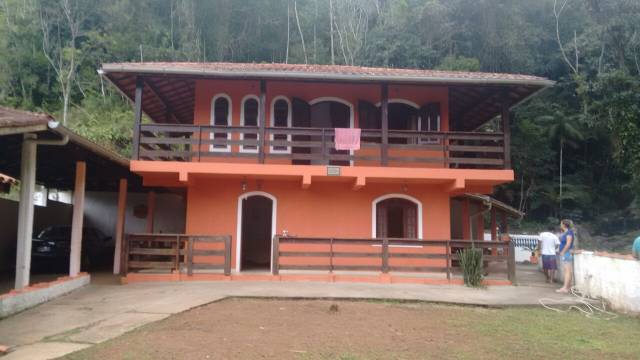 LINDA CHÁCARA A VENDA - MARANDUBA UBATUBA