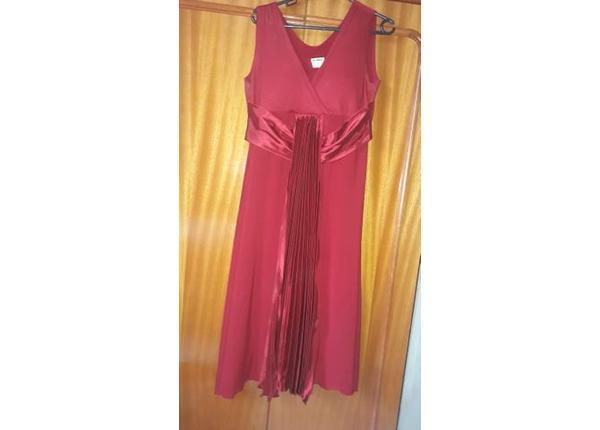 Vendo um vestido ExG - Vestidos e Saias