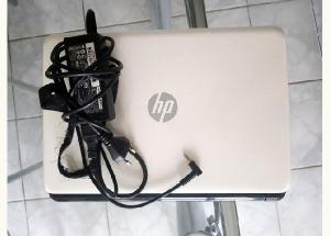 Notebook HP Branco Perolado 14 Intel Dual Core,4Gb,HD 500Gb - Notebook e netbook
