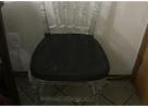 Linda cadeira em acrílico transparente com uma almofadinha - Mesas e cadeiras