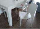 Mesa de jantar retrátil + 4 cadeiras de Polipropileno - Mesas e cadeiras