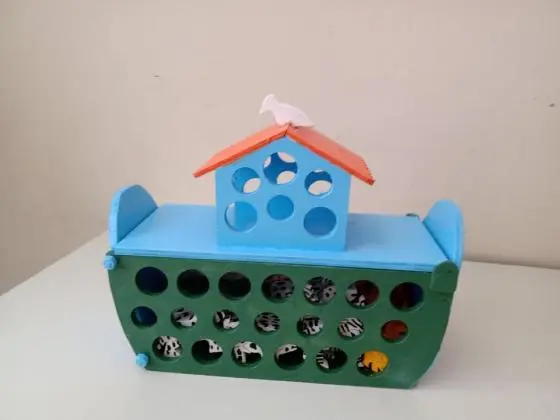 Arca de Noé Educativa em madeira (com 13 pares de animais)