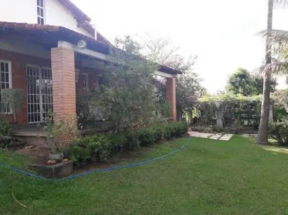 EXCELENTE OPORTUNIDADE DE TER UMA CASA LINDA E ACONCHEGANTE!