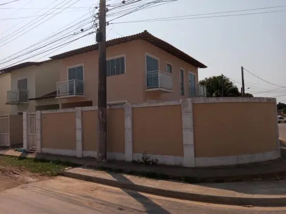 Vendo 4 lindas casas duplex na praia do Hospício, próximo da lagoa uns 70 metros