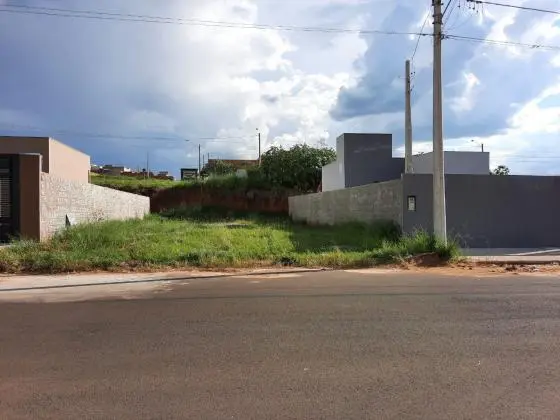 Terreno á venda em Bady Bassitt - sp