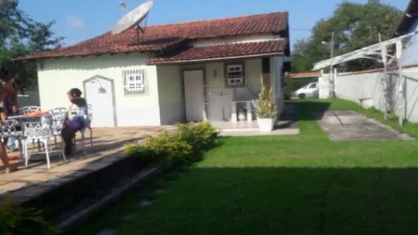 VENDO BELÍSSIMA CASA COM APTO ANEXO EM ARARUAMA NO COQUEIRAL, PRÓXIMO AO BARBUDO, PISCINA, SAUNA E