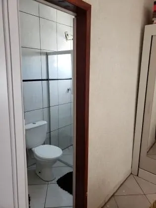Vendo casa de 2 quartos, lote de 175m2
