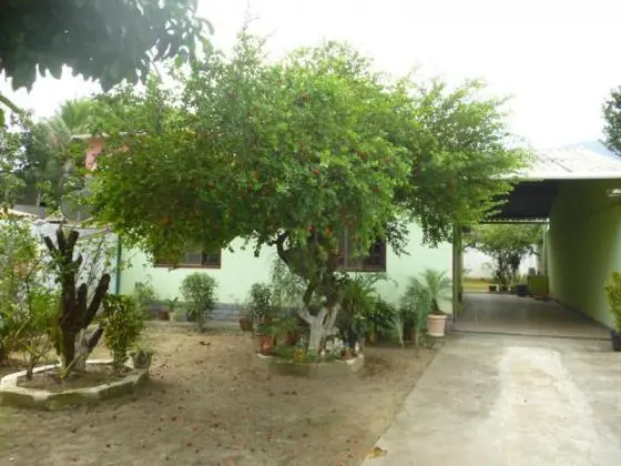Vendo casa linear em Campo Grande
