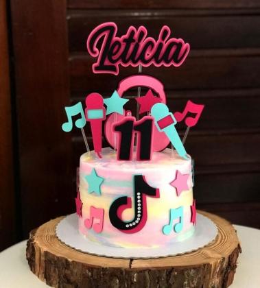 Bolo de Pasta Americana TikTok - Essence Candy