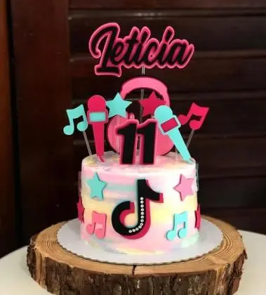 Bolo de Pasta Americana TikTok - Essence Candy