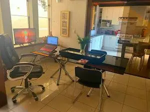 VENDO CASA 03 QUARTOS EM BETIM - CENTRO