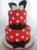 Bolo de 2 Andares da Minnie Vermelho com Bolinhas Brancas e Laço Preto com Orelinhas no Topo