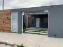 Casa no Morro das Mansões, Queimados - RJ