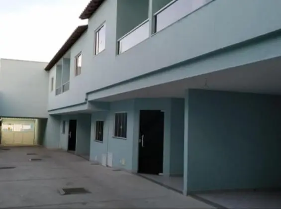 Casa Duplex no Centro de Nilópolis próximo ao Túnel