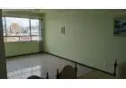 Apartamento de 126m2 com piso todo em granito e com móveis embutidos.