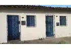 Vendo 2 casas em vila residencial.