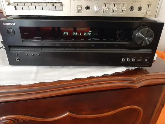 Aparelho Receiver Onkyo, HT - R590