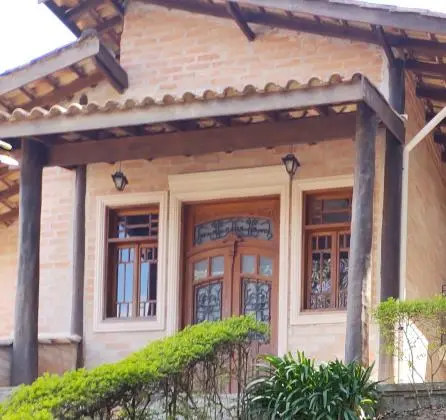 Casa em condomínio à venda