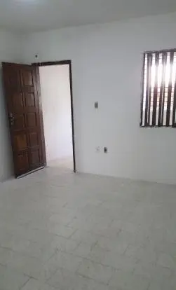 ALUGO BELÍSSIMO APARTAMENTO EM ITAPUÃ