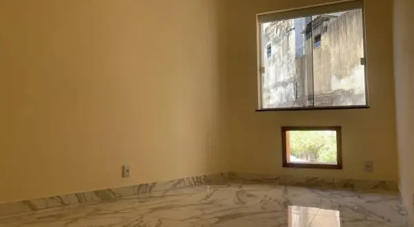 Ótimo apartamento nas Pitangueiras, 02 quartos