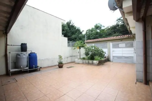 Vende-se casa em Osasco/Umuarama