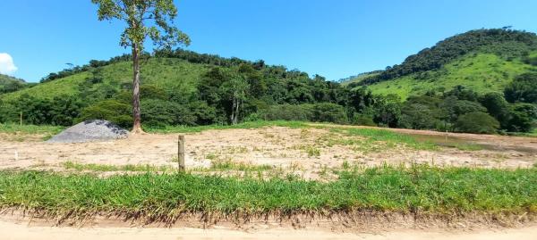 Vende-se lotes na formosa serra da Beleza!