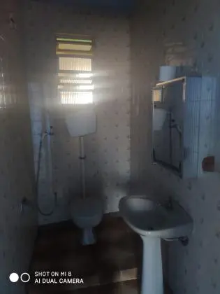 Apto, tipo casa, de 2 quartos, com vaga de garagem em vila - Cascadura-Rio de Janeiro-RJ