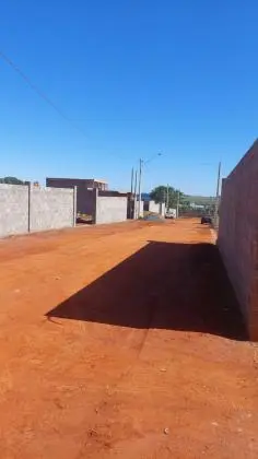MAGNÍFICOS TERRENOS DE 500 A 1000 METROS EM MONTE MOR