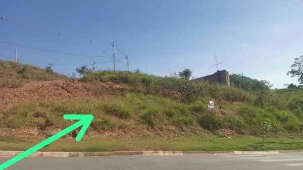 Terreno comercial e residencial