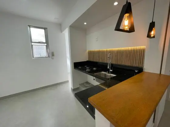 EXCLUSIVIDADE!!!! Apartamento espetacular, vista incrível para rua arborizada
