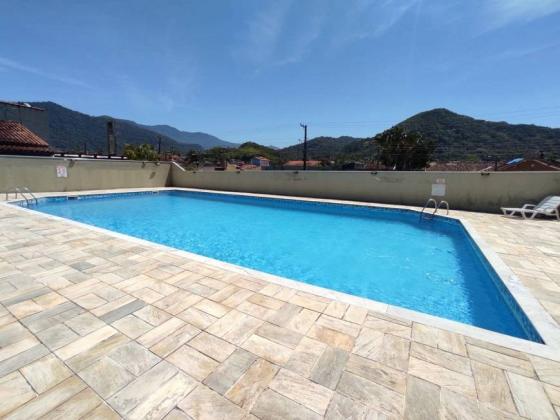 Lindo apartamento de 90m2 com vista para o mar e para as montanhas