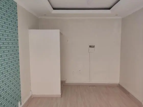 Loja em Barão Geraldo em frente a UNICAMP piso superior na Galeria do Campus