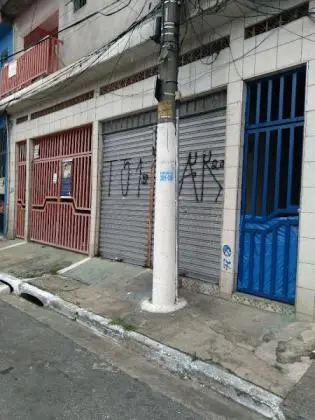 Aluga-se R$600, 00 Sobrado, próximo ao Shooping Aricanduva/SP
