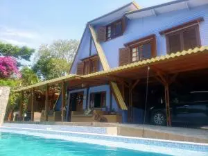 Uma Casa Muito Especial Na Represa De Mairiporã