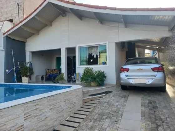 Linda Casa 3 Dts - 350mts da Praia