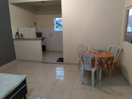 Quitinetes em Cabo Frio próximas às Praias do Peró e Conchas