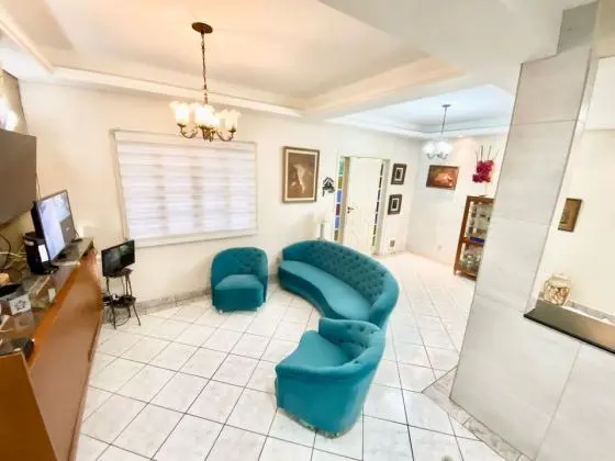 Vendo casa a 500 metros do Shopping Beiramar