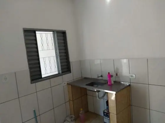 VENDE-SE ESSA LINDA CASA