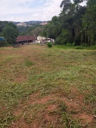 Vende-se terreno de 3.000m2. em Cotia - SP.
