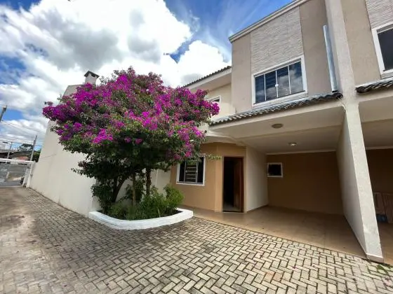 Excelente Sobrado com 3 Quartos e 1 Suíte Especial