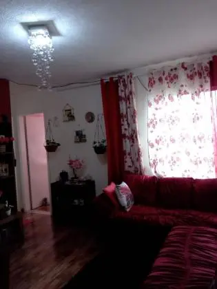 Vende-se apartamento Ponto certo