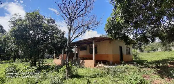 Lote de 1000 m com casa simples